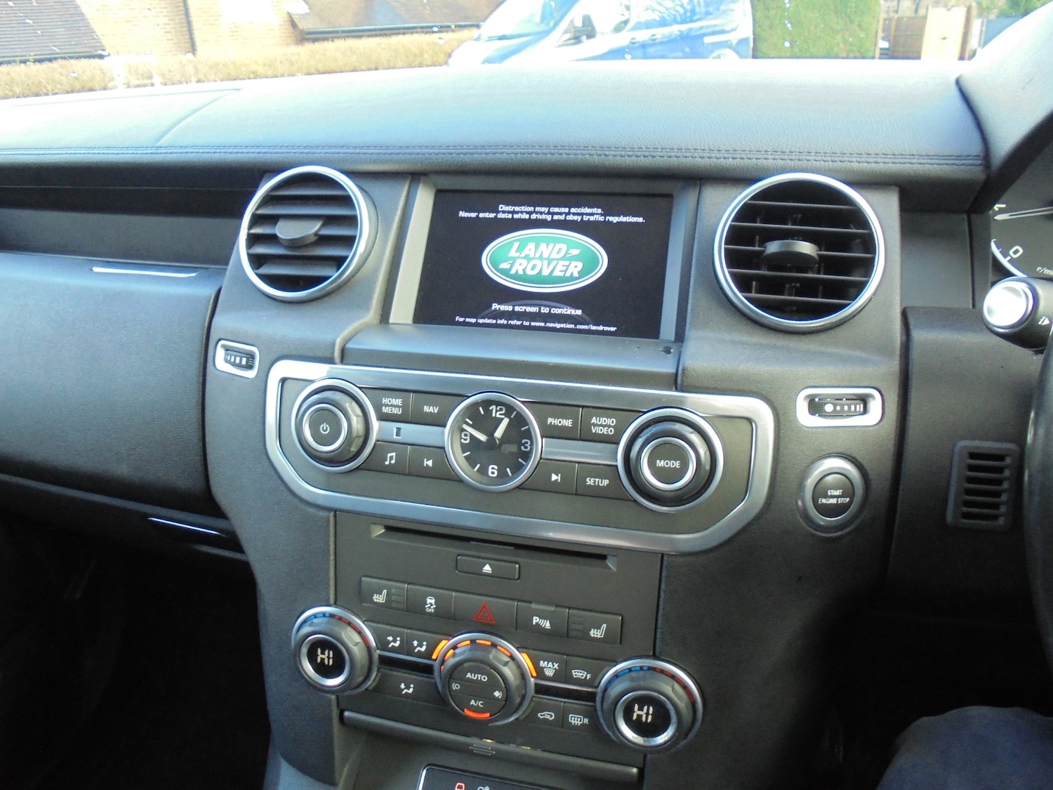 Used Land Rover Discovery 2014 for sale - 76845913: Photo 27