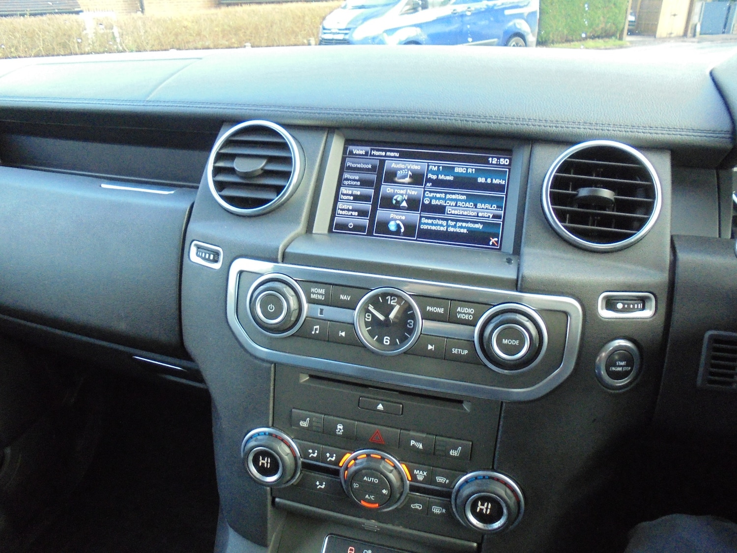 Used Land Rover Discovery 2014 for sale - 76845913: Photo 28