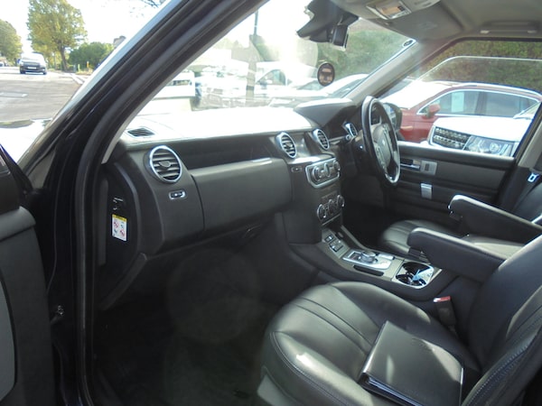 Used Land Rover Discovery 2015 for sale - 76243930: Photo 14