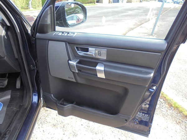 Used Land Rover Discovery 2015 for sale - 76243930: Photo 25