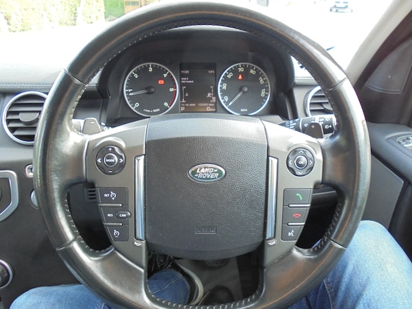 Used Land Rover Discovery 2015 for sale - 76243930: Photo 30