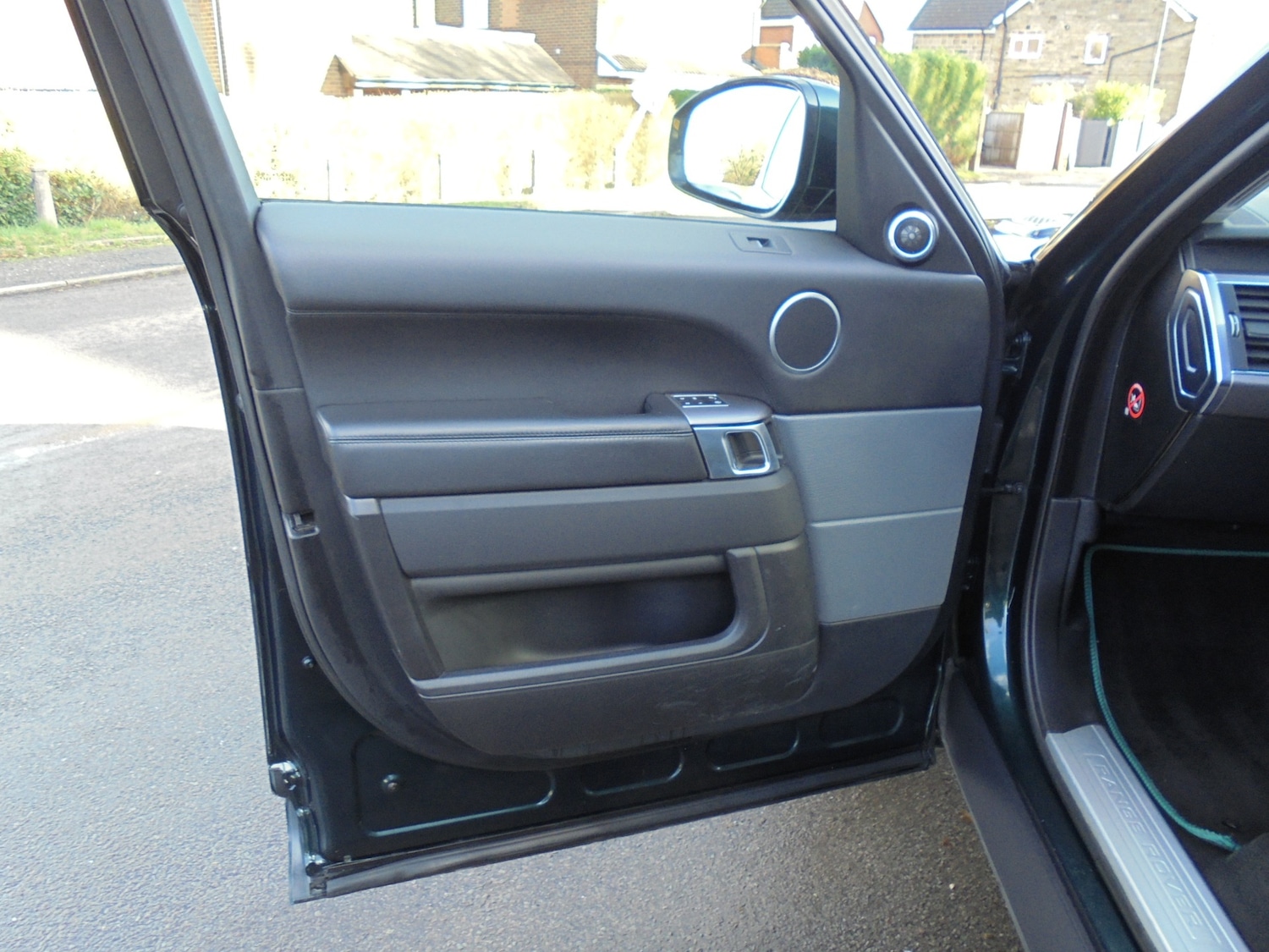 Used Land Rover Range Rover Sport 2017 for sale - 76782780: Photo 13