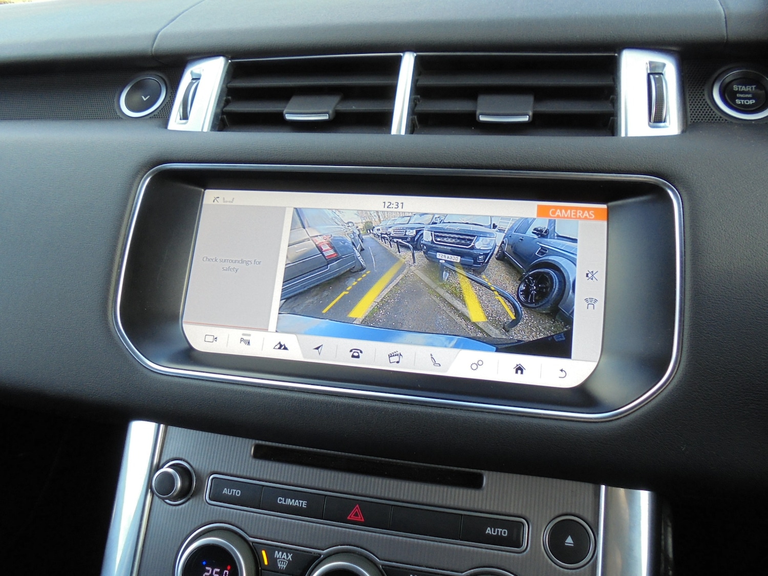 Used Land Rover Range Rover Sport 2017 for sale - 76782780: Photo 31