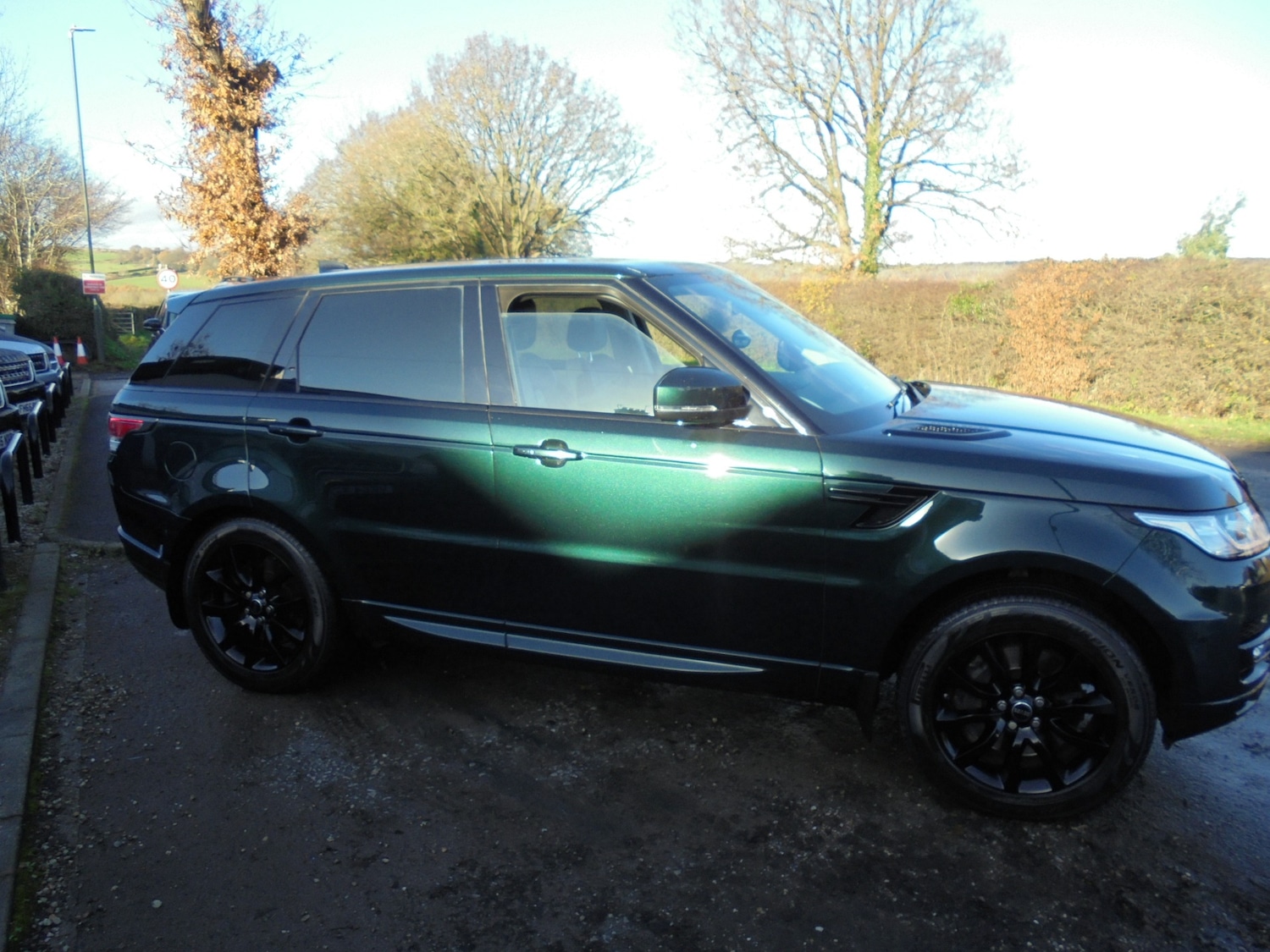 Used Land Rover Range Rover Sport 2017 for sale - 76782780: Photo 4