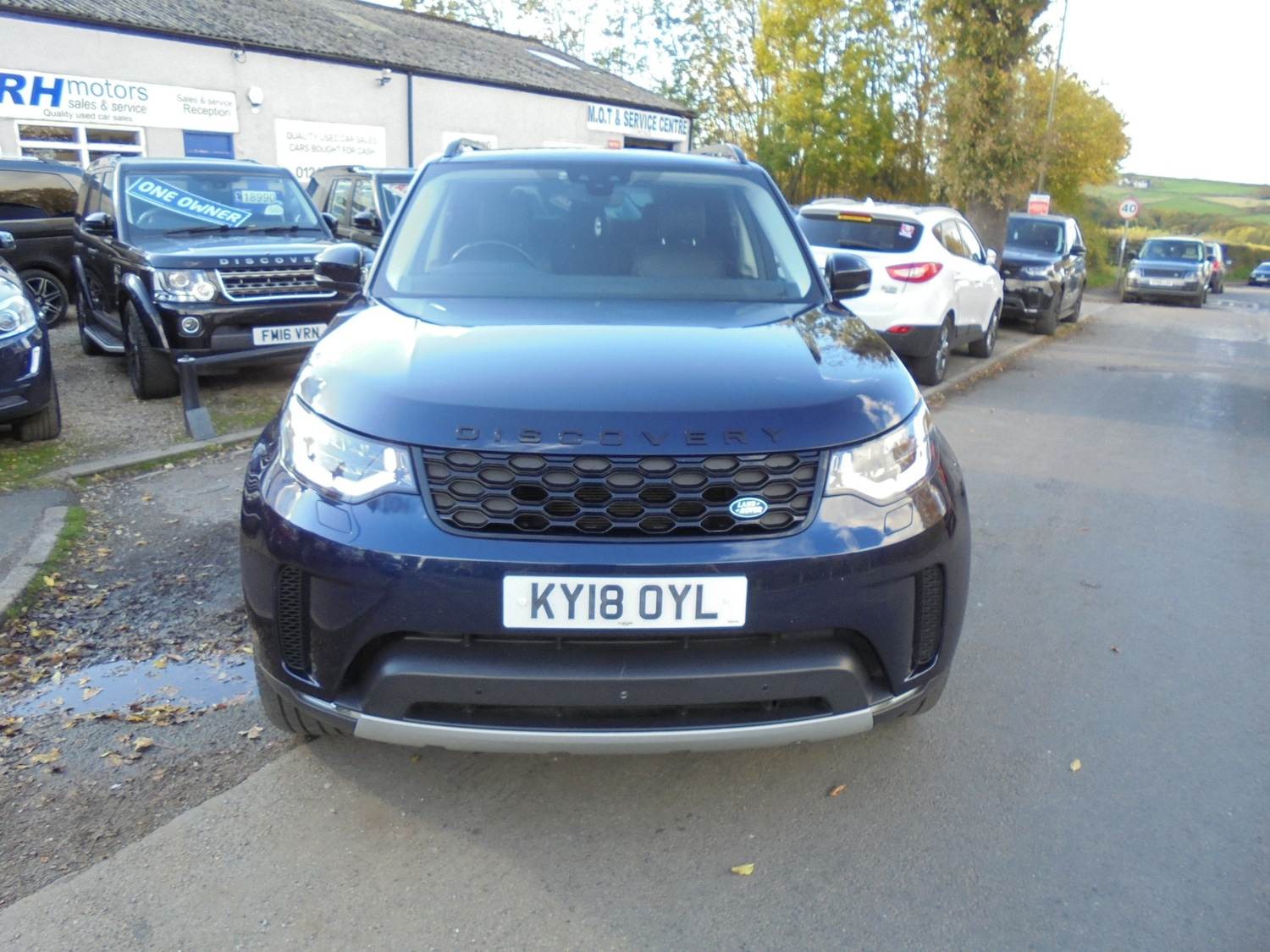 Used Land Rover Discovery 2018 for sale - 76378968: Photo 2