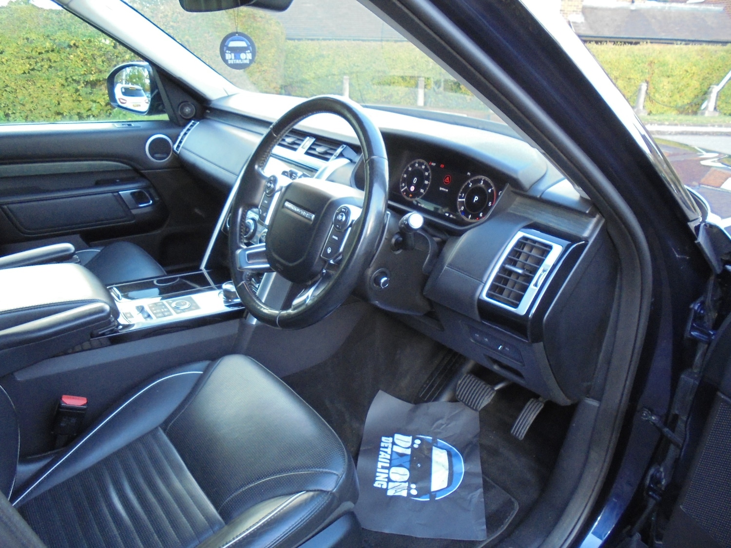 Used Land Rover Discovery 2018 for sale - 76378968: Photo 33