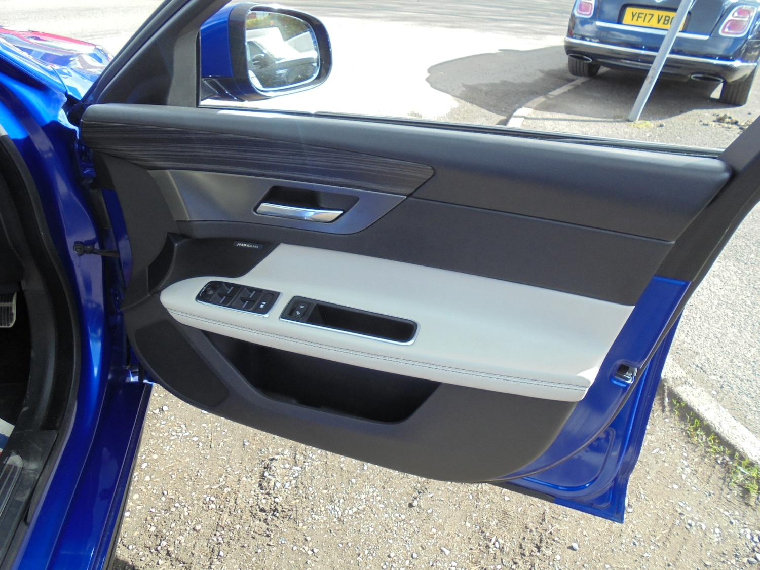 Used Jaguar XF 2016 for sale - 77830668: Photo 21