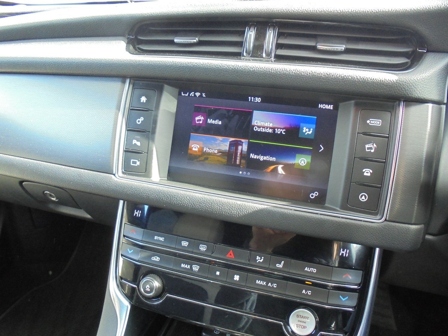 Used Jaguar XF 2016 for sale - 77830668: Photo 27