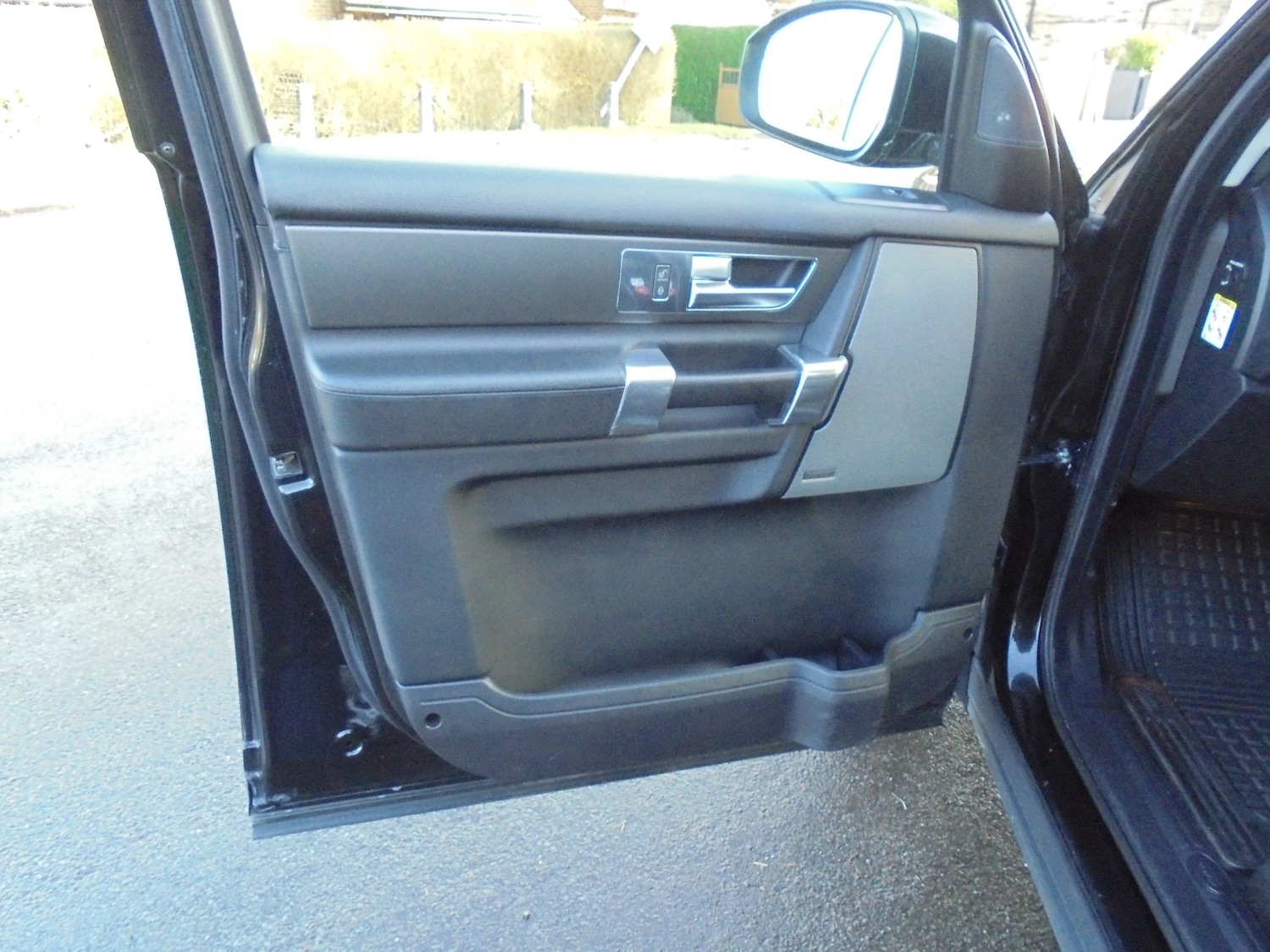 Used Land Rover Discovery 2014 for sale - 76932183: Photo 13