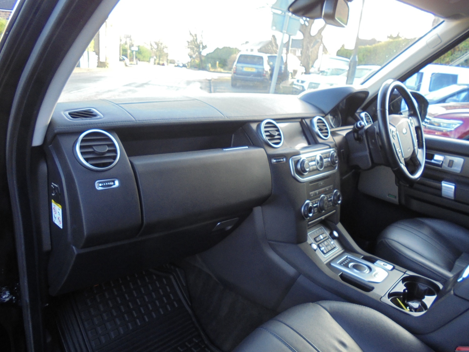 Used Land Rover Discovery 2014 for sale - 76932183: Photo 14