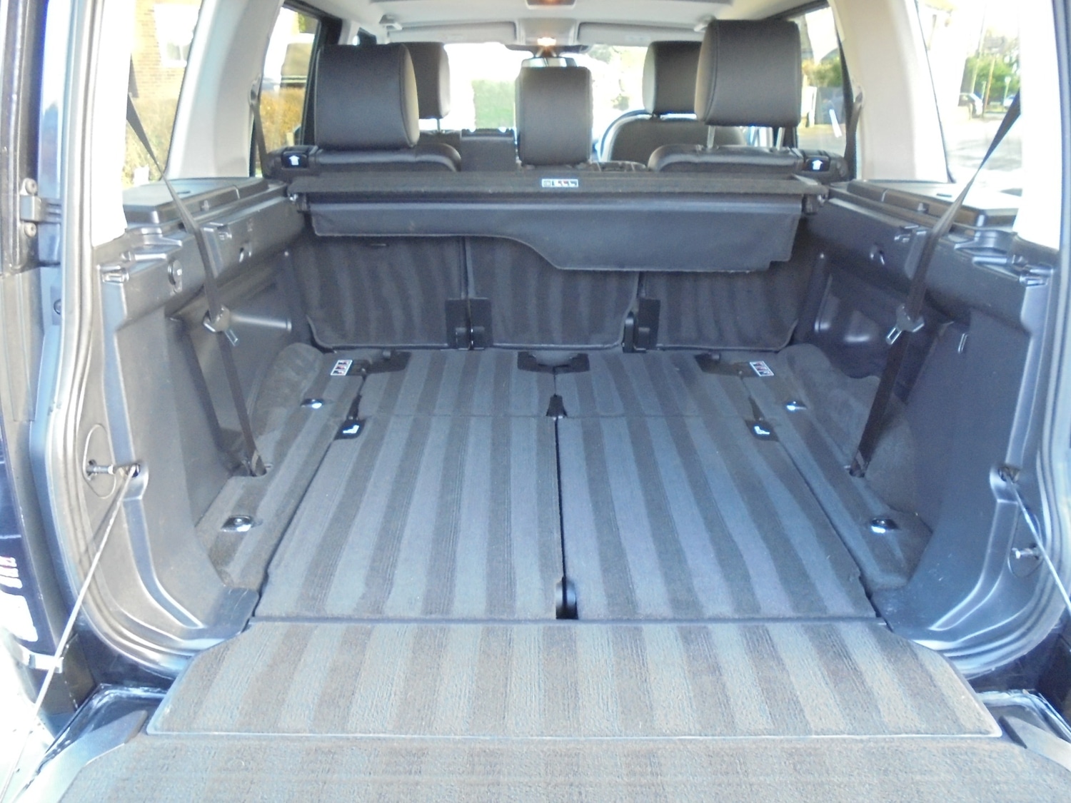 Used Land Rover Discovery 2014 for sale - 76932183: Photo 19