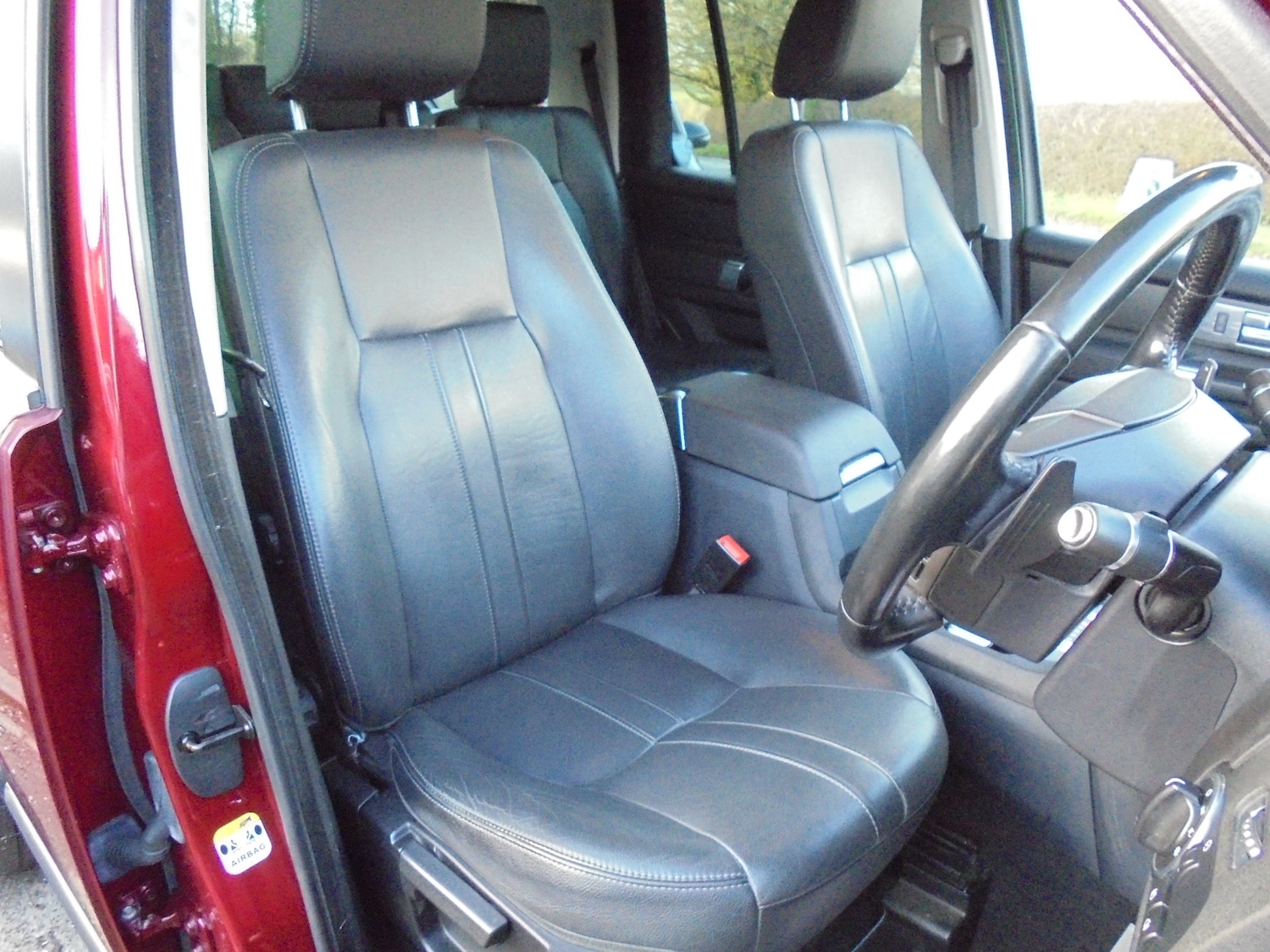 Used Land Rover Discovery 2016 for sale - 76895864: Photo 26