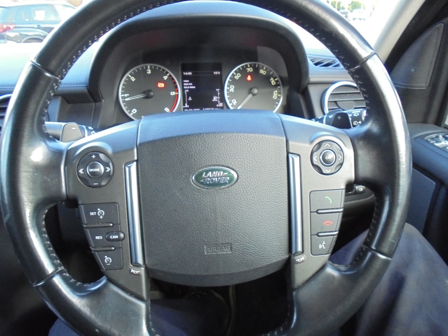 Used Land Rover Discovery 2016 for sale - 76895864: Photo 31