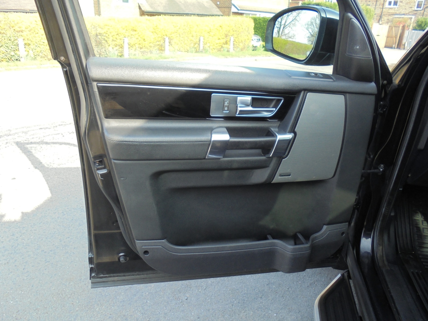 Used Land Rover Discovery 2016 for sale - 77975687: Photo 15