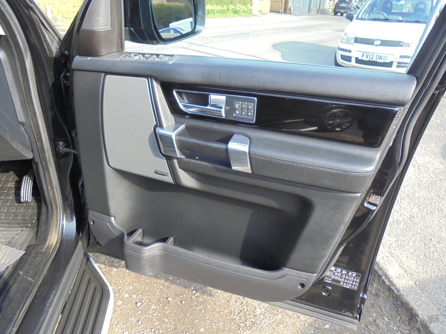 Used Land Rover Discovery 2016 for sale - 77975687: Photo 26