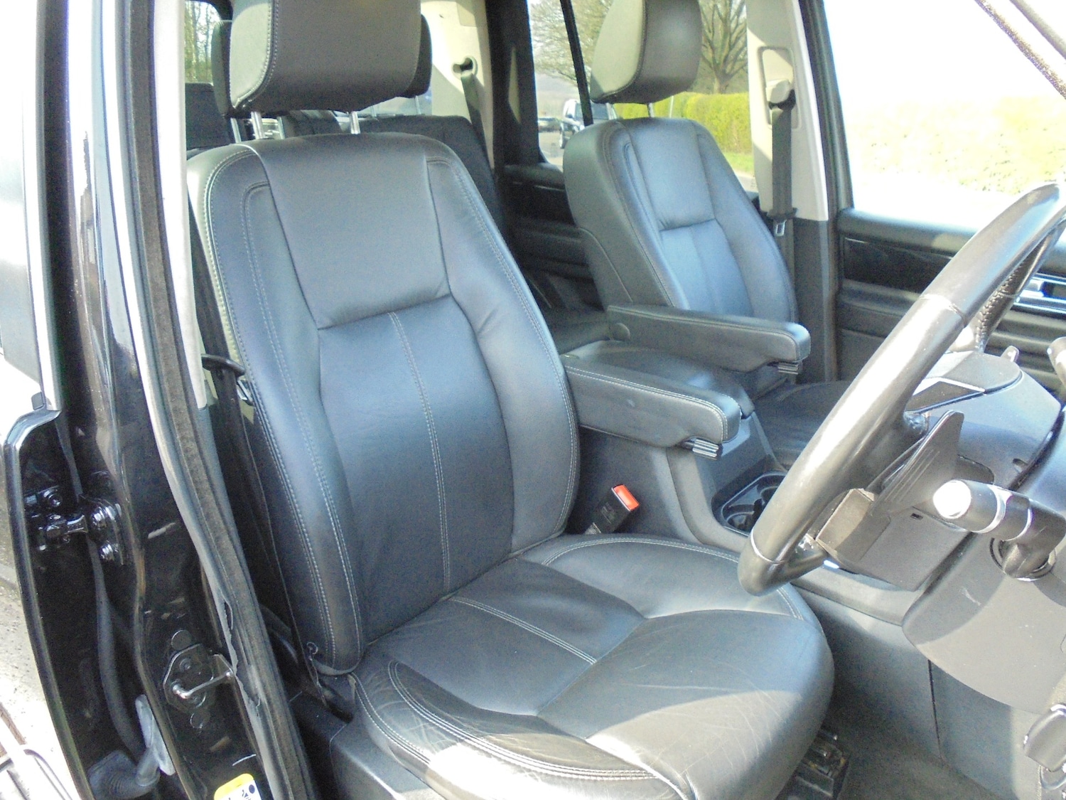 Used Land Rover Discovery 2016 for sale - 77975687: Photo 28