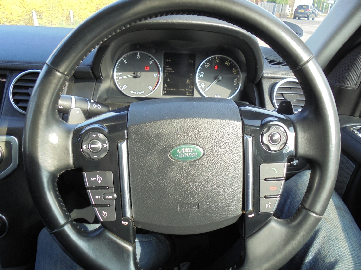 Used Land Rover Discovery 2016 for sale - 77975687: Photo 33