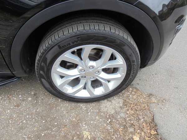 Used Land Rover Discovery Sport 2015 for sale - 76290050: Photo 10