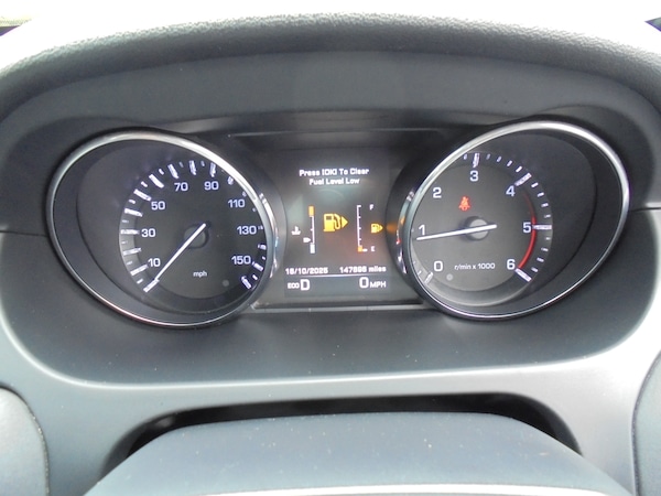 Used Land Rover Discovery Sport 2015 for sale - 76290050: Photo 30
