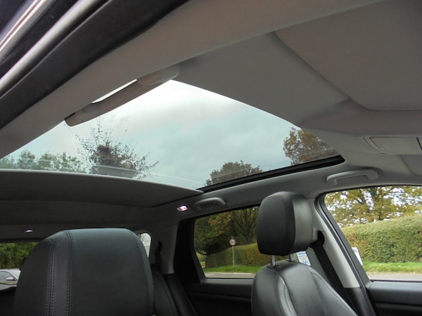 Used Land Rover Discovery Sport 2015 for sale - 76290050: Photo 32