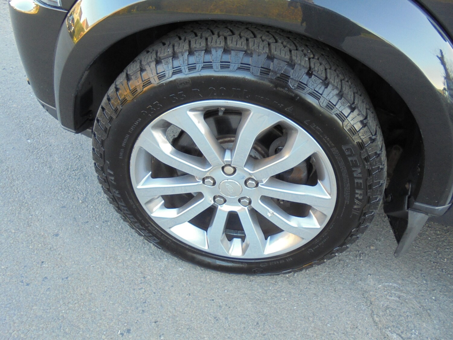 Used Land Rover Discovery 2014 for sale - 77930445: Photo 10