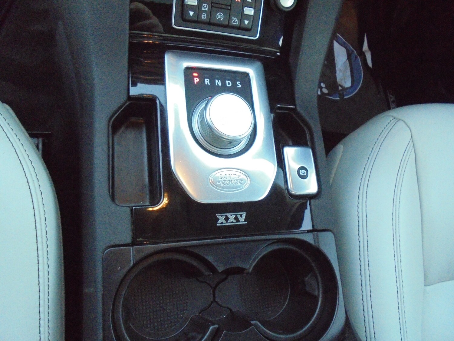 Used Land Rover Discovery 2014 for sale - 77930445: Photo 19