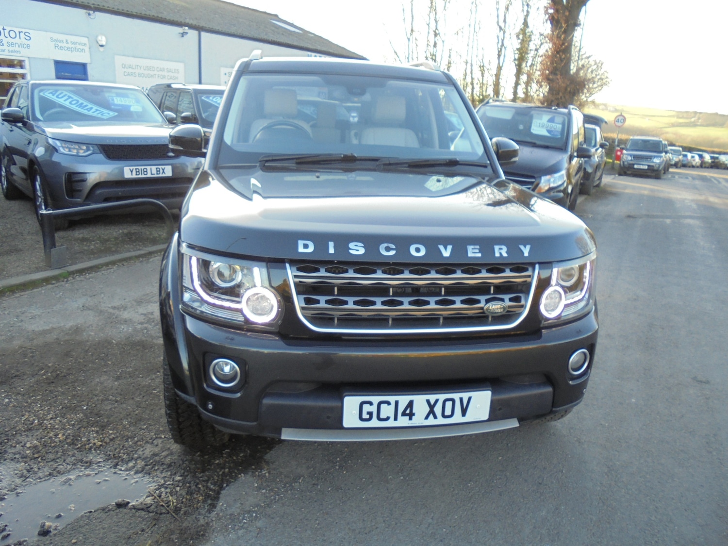 Used Land Rover Discovery 2014 for sale - 77930445: Photo 2