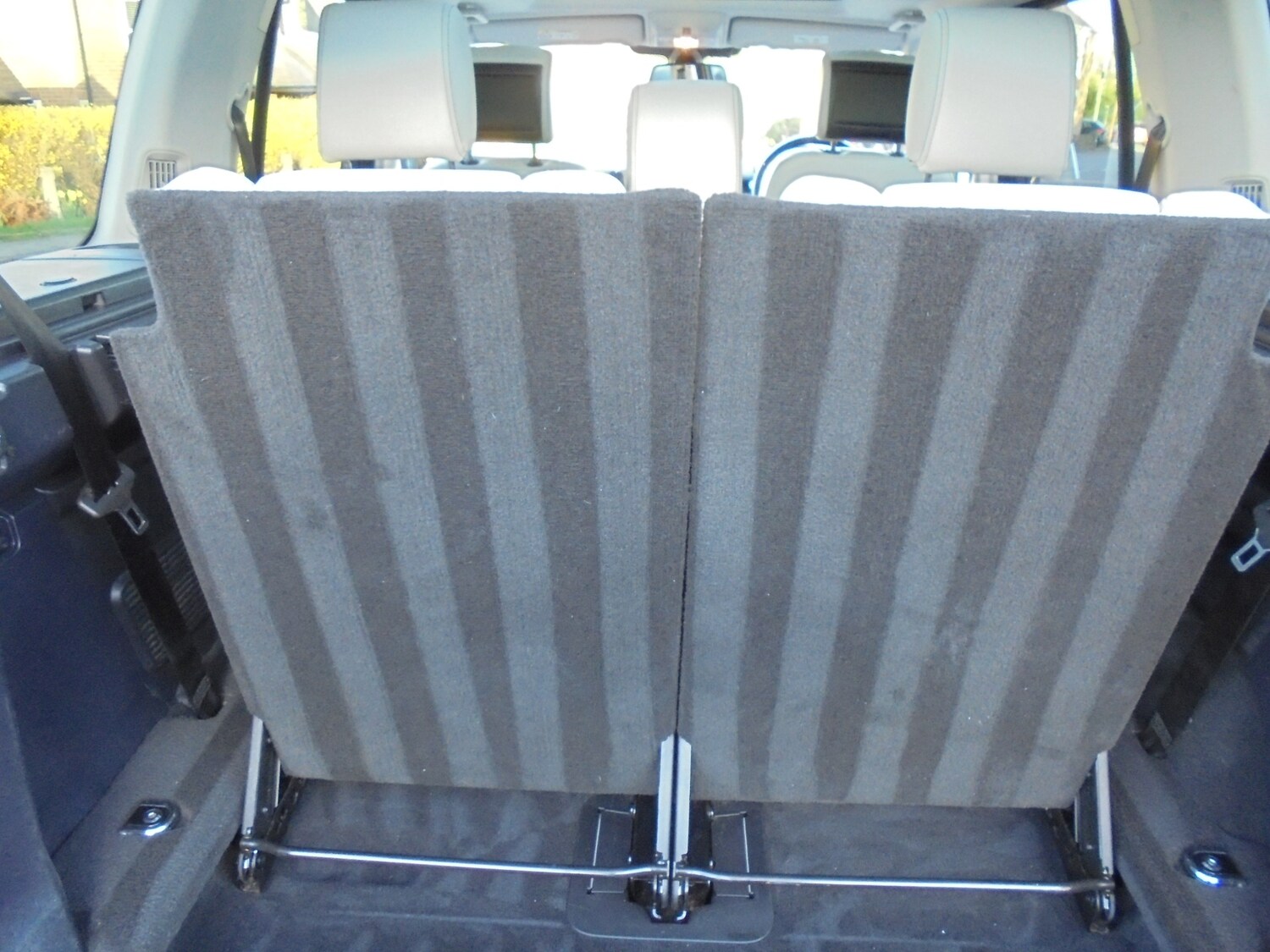 Used Land Rover Discovery 2014 for sale - 77930445: Photo 25