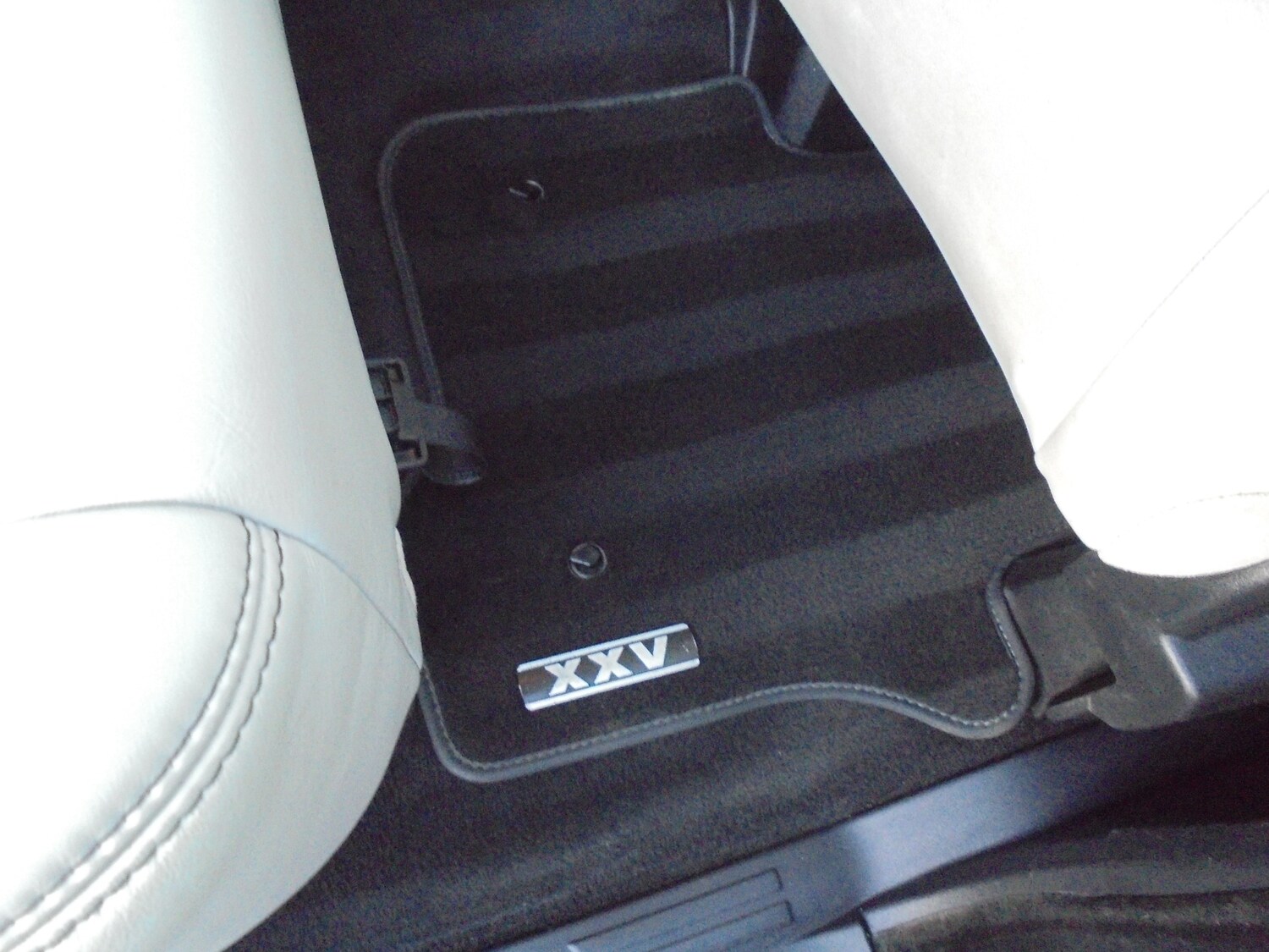 Used Land Rover Discovery 2014 for sale - 77930445: Photo 29