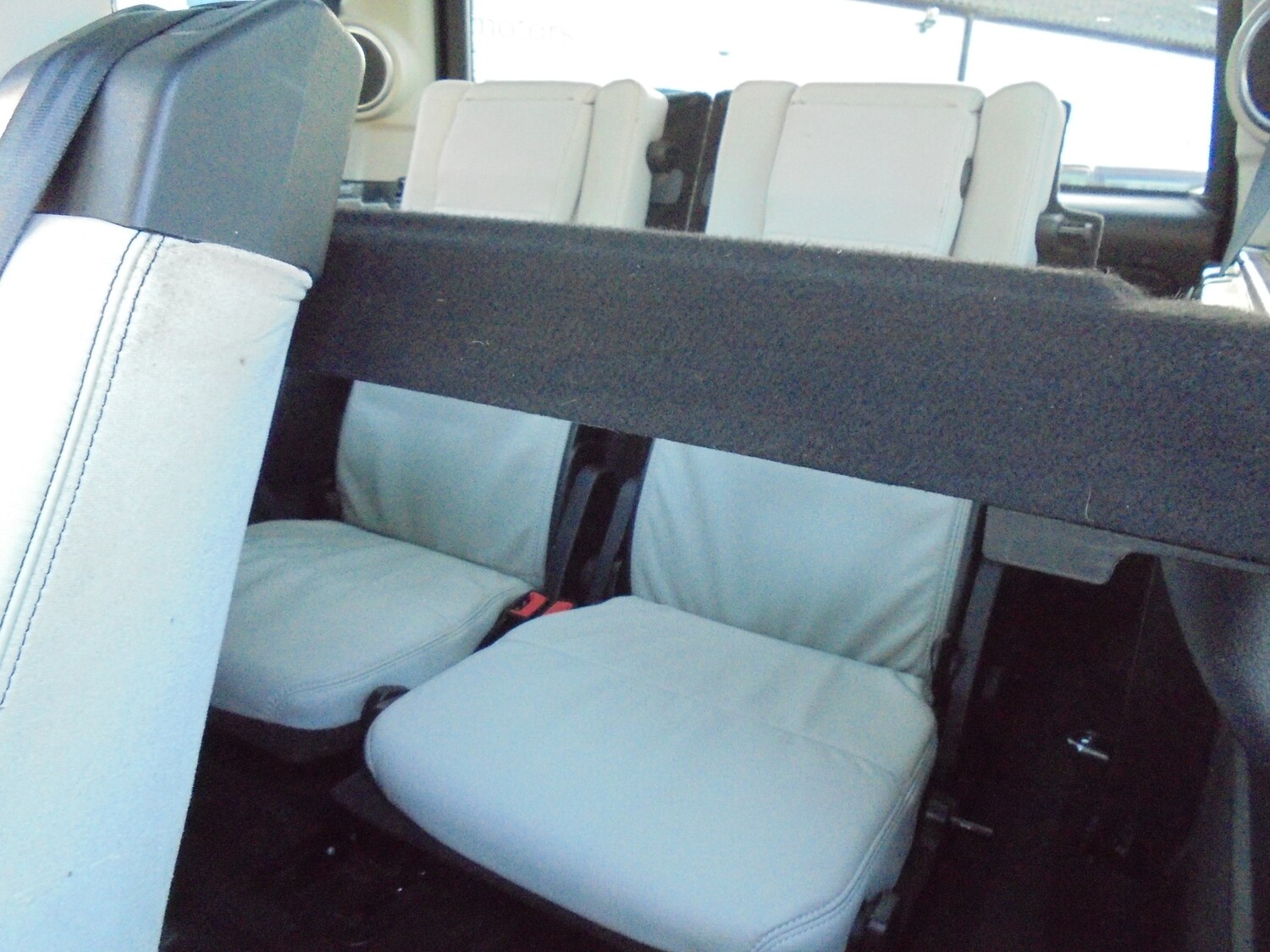 Used Land Rover Discovery 2014 for sale - 77930445: Photo 30