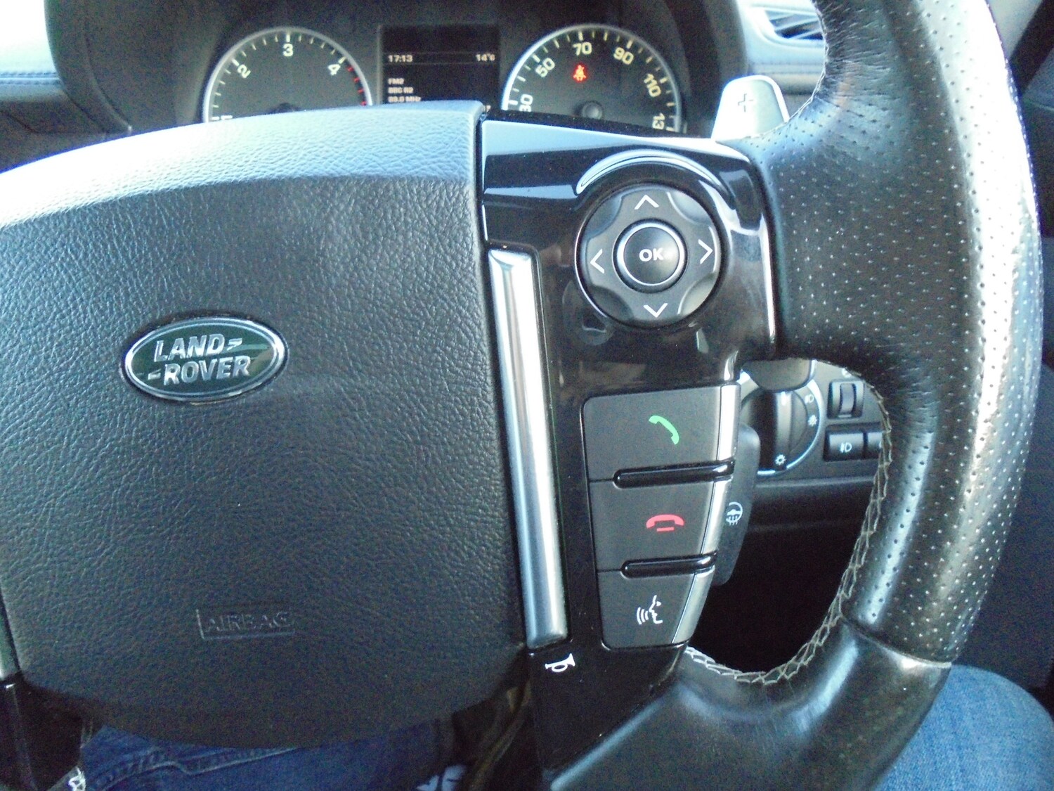 Used Land Rover Discovery 2014 for sale - 77930445: Photo 40