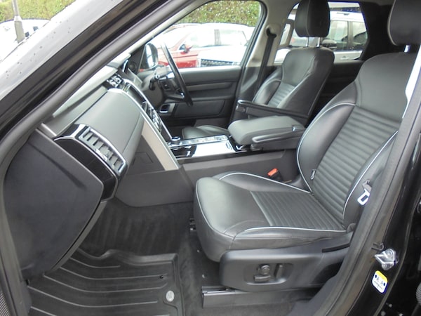 Used Land Rover Discovery 2017 for sale - 76209503: Photo 11