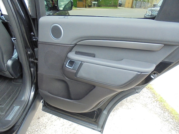 Used Land Rover Discovery 2017 for sale - 76209503: Photo 18