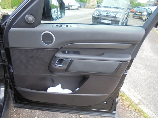 Used Land Rover Discovery 2017 for sale - 76209503: Photo 24