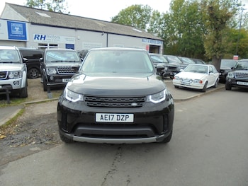Used Land Rover Discovery 2017 for sale - 76209503: Photo 2