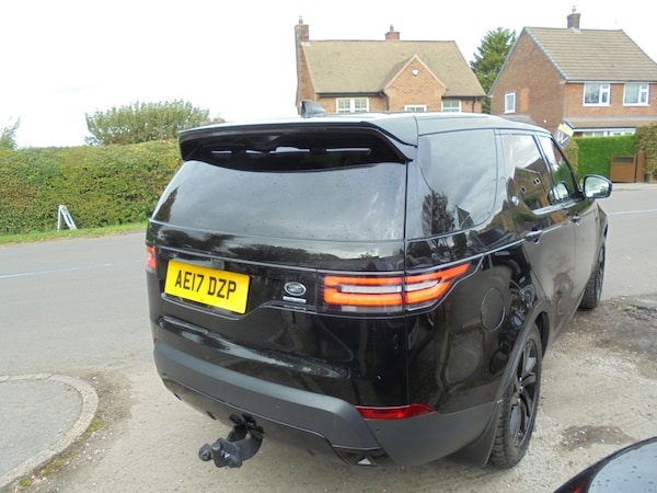 Used Land Rover Discovery 2017 for sale - 76209503: Photo 4