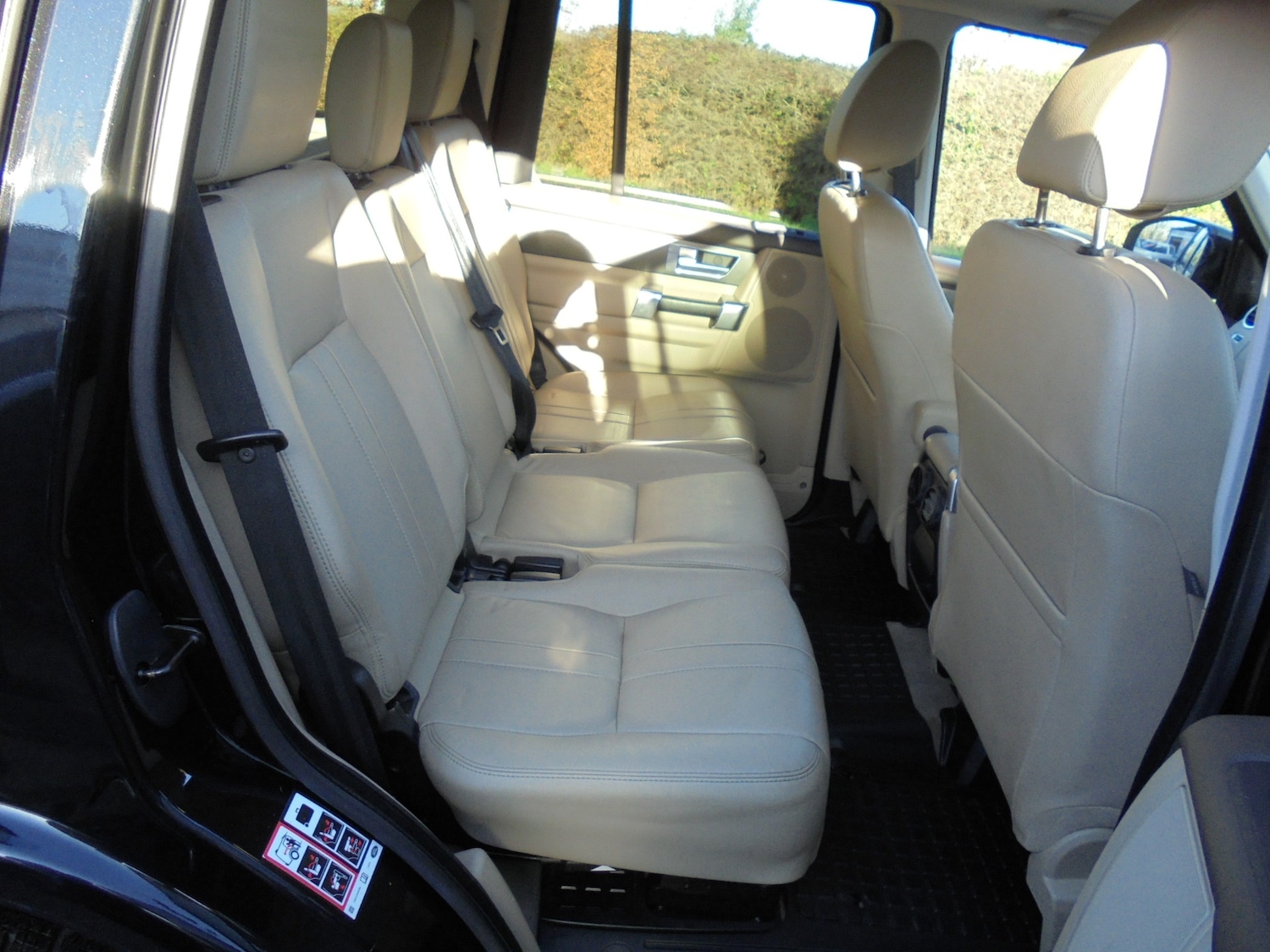 Used Land Rover Discovery 2015 for sale - 76699195: Photo 21