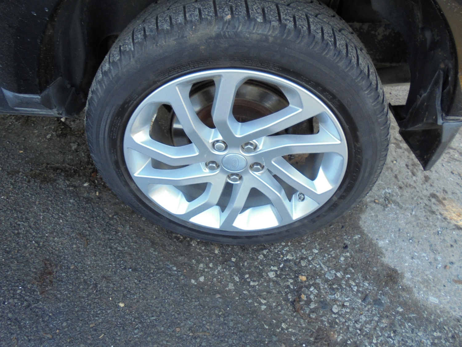 Used Land Rover Discovery 2015 for sale - 76699195: Photo 8