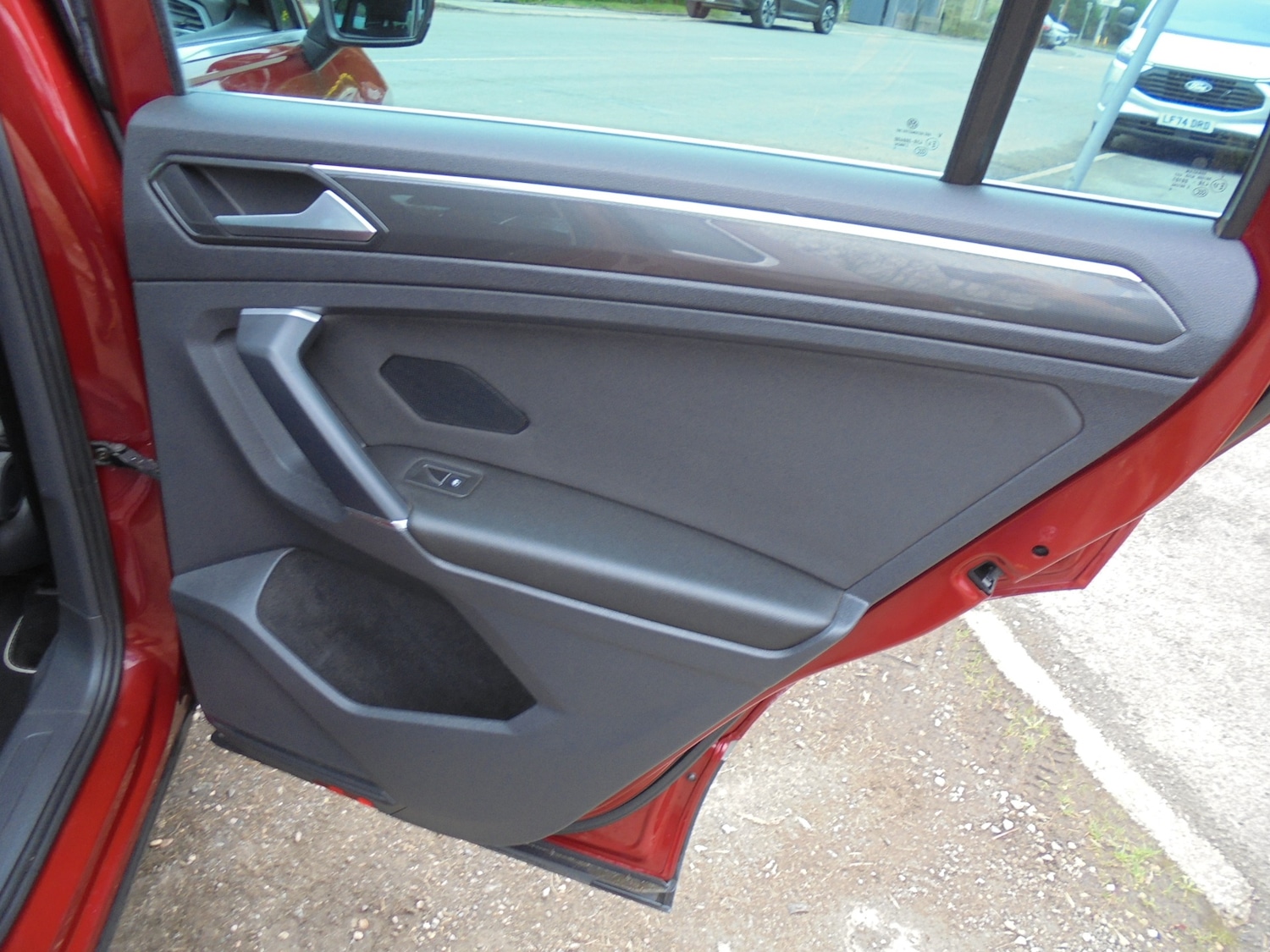 Used Volkswagen Tiguan 2018 for sale - 77821582: Photo 24