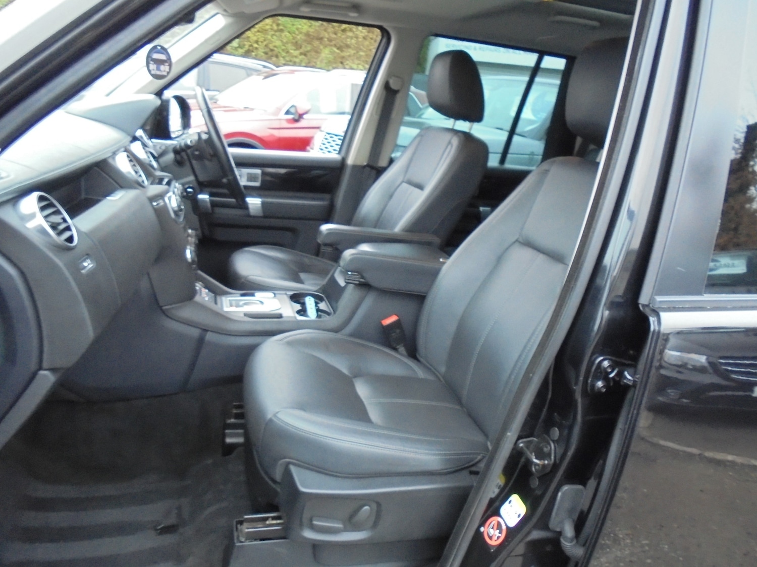 Used Land Rover Discovery 2015 for sale - 77277088: Photo 15