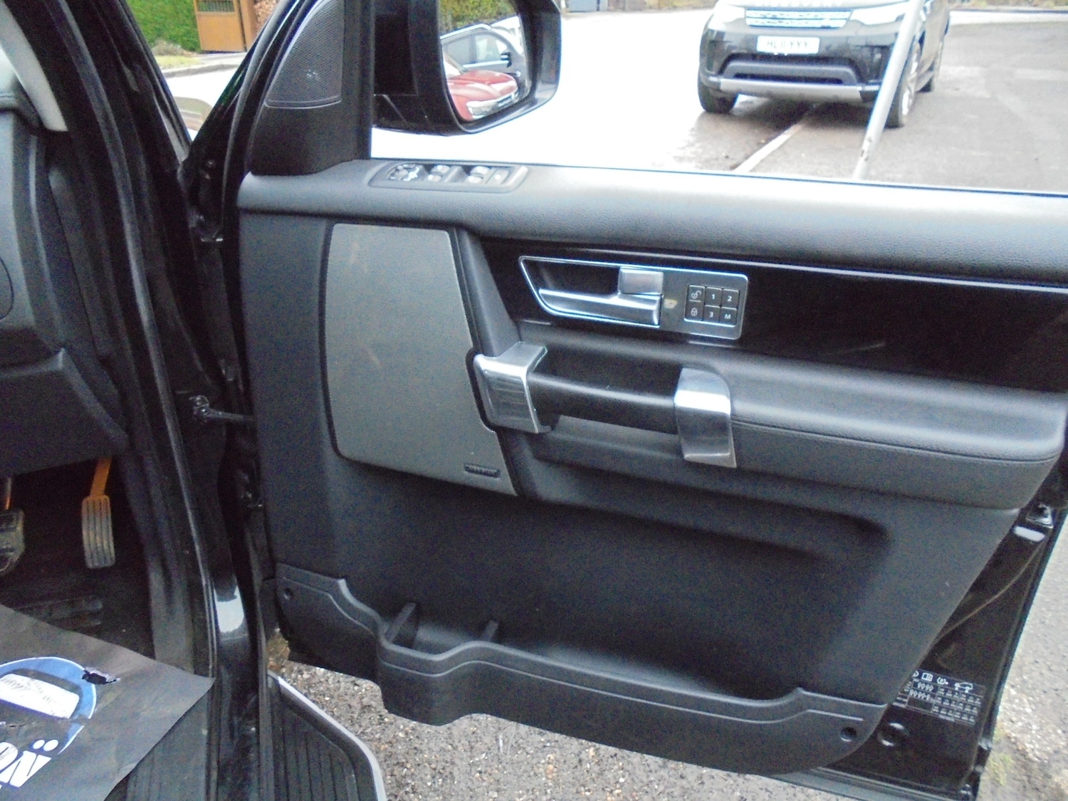 Used Land Rover Discovery 2015 for sale - 77277088: Photo 26