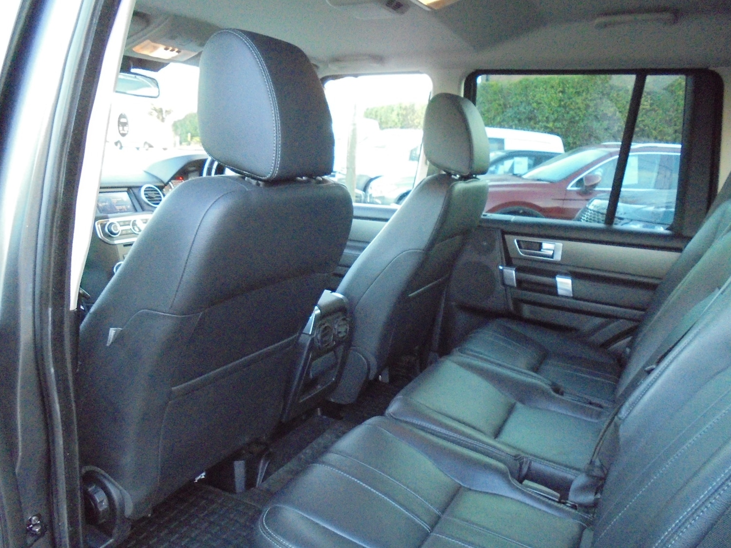 Used Land Rover Discovery 2016 for sale - 77033065: Photo 13