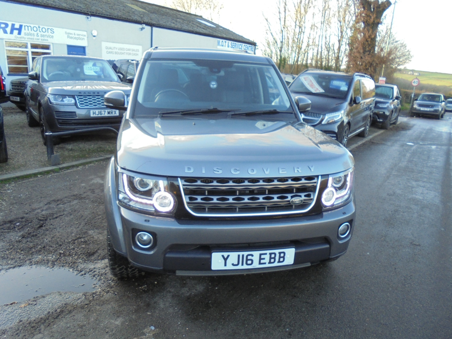Used Land Rover Discovery 2016 for sale - 77033065: Photo 2