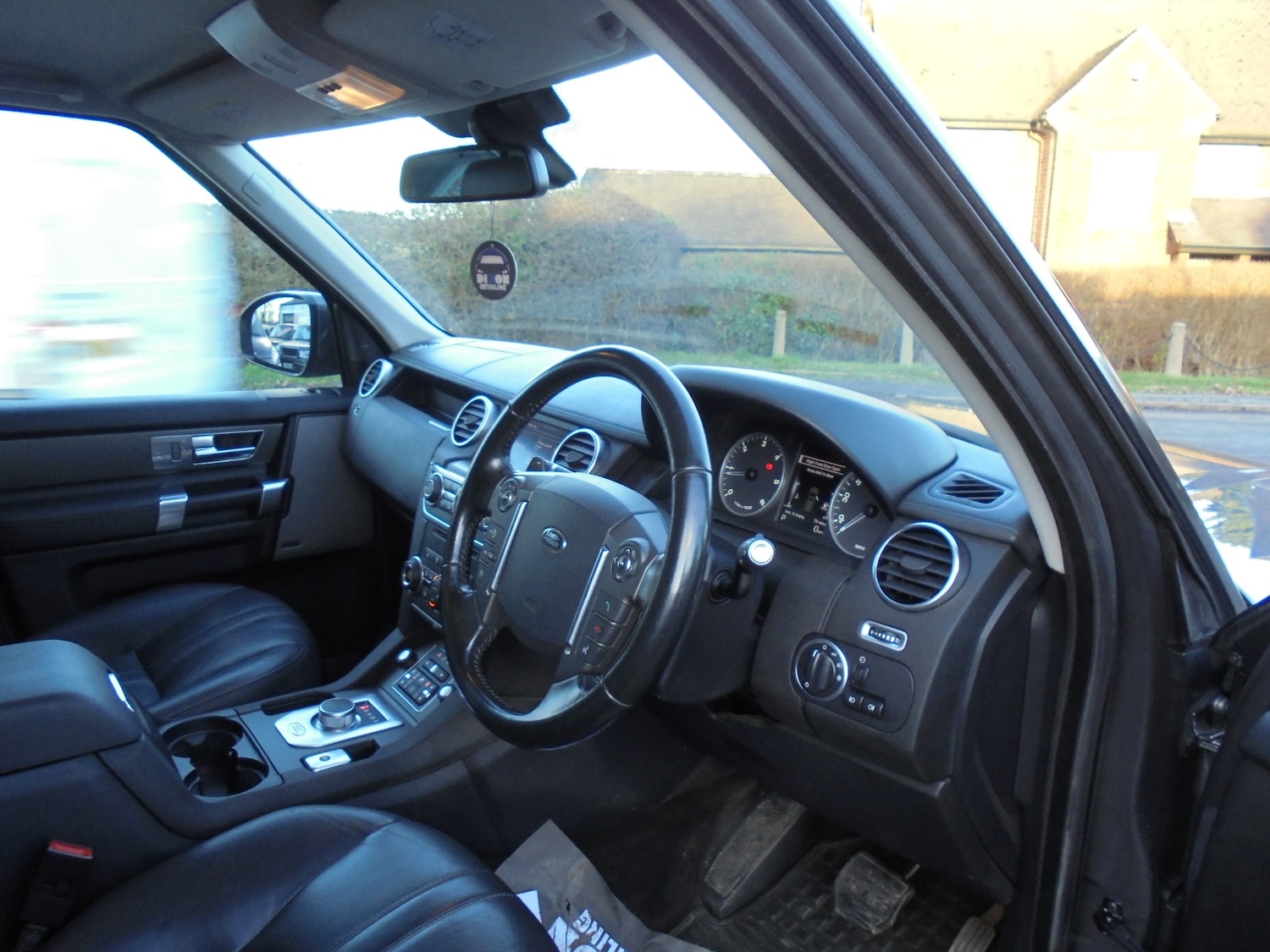 Used Land Rover Discovery 2016 for sale - 77033065: Photo 22