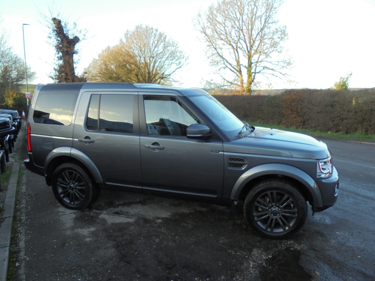Used Land Rover Discovery 2016 for sale - 77033065: Photo 4