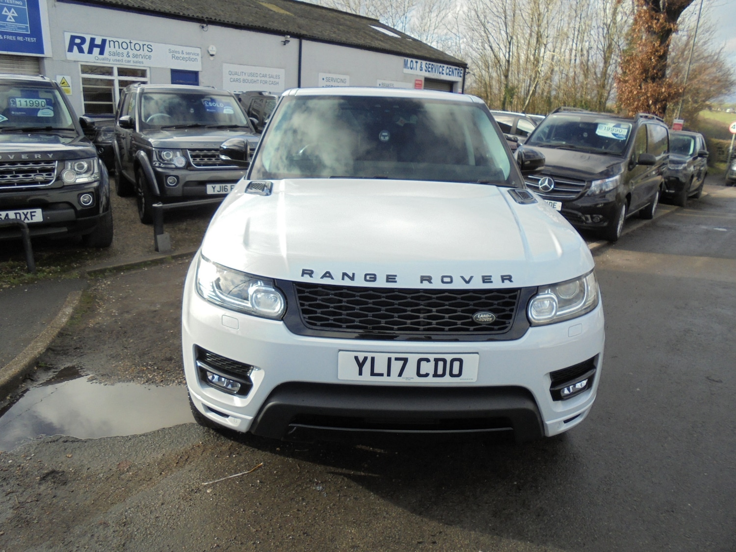 Used Land Rover Range Rover Sport 2017 for sale - 77392711: Photo 2