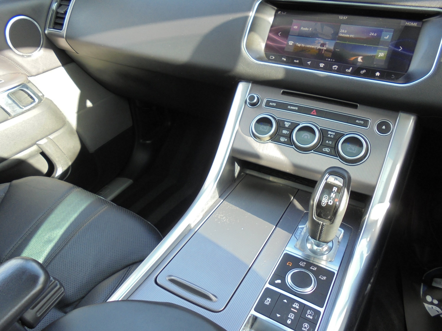 Used Land Rover Range Rover Sport 2017 for sale - 77392711: Photo 24