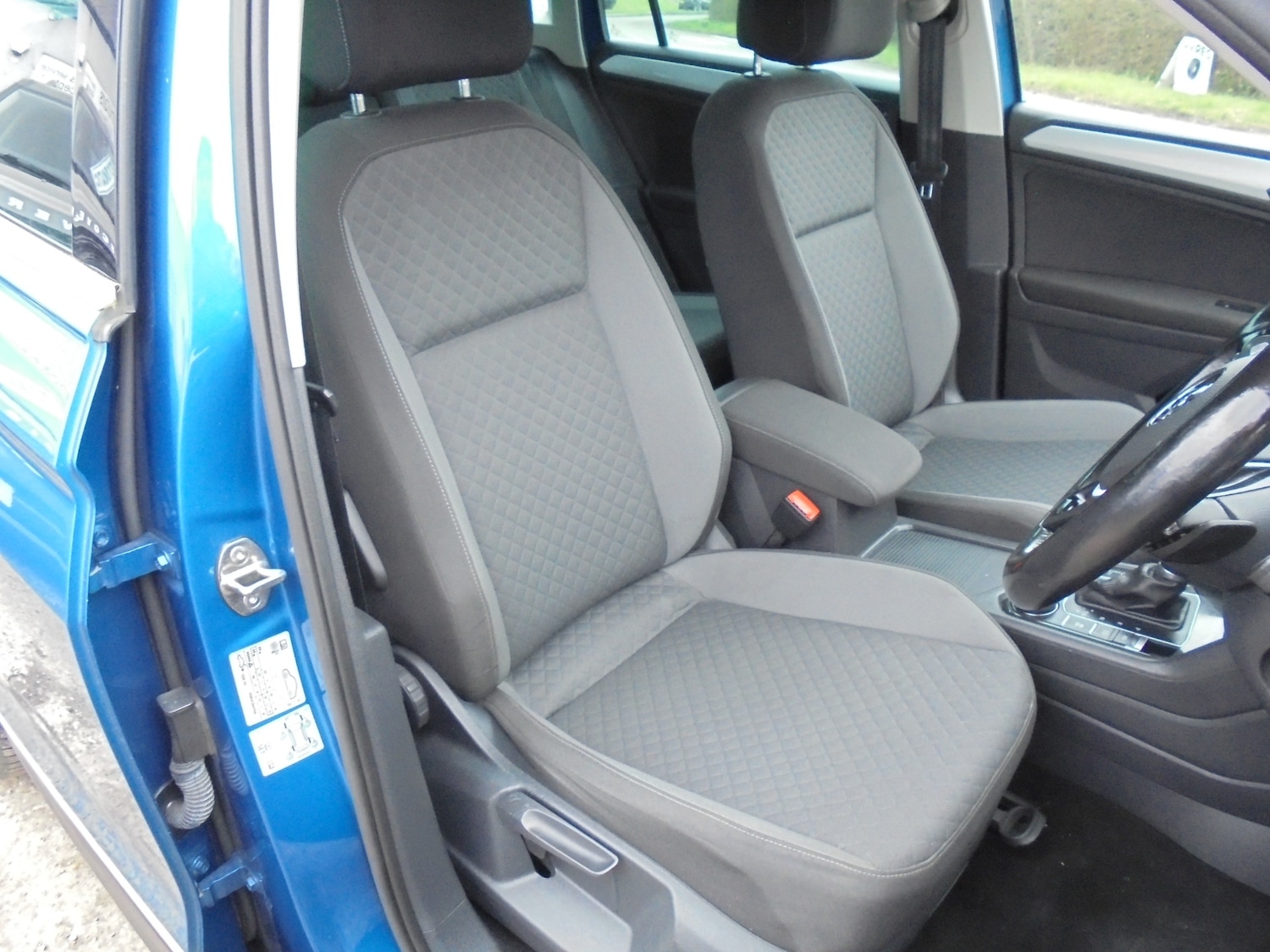 Used Volkswagen Tiguan 2017 for sale - 77790406: Photo 23