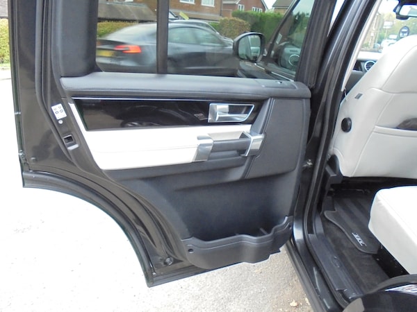 Used Land Rover Discovery 2014 for sale - 76309668: Photo 19