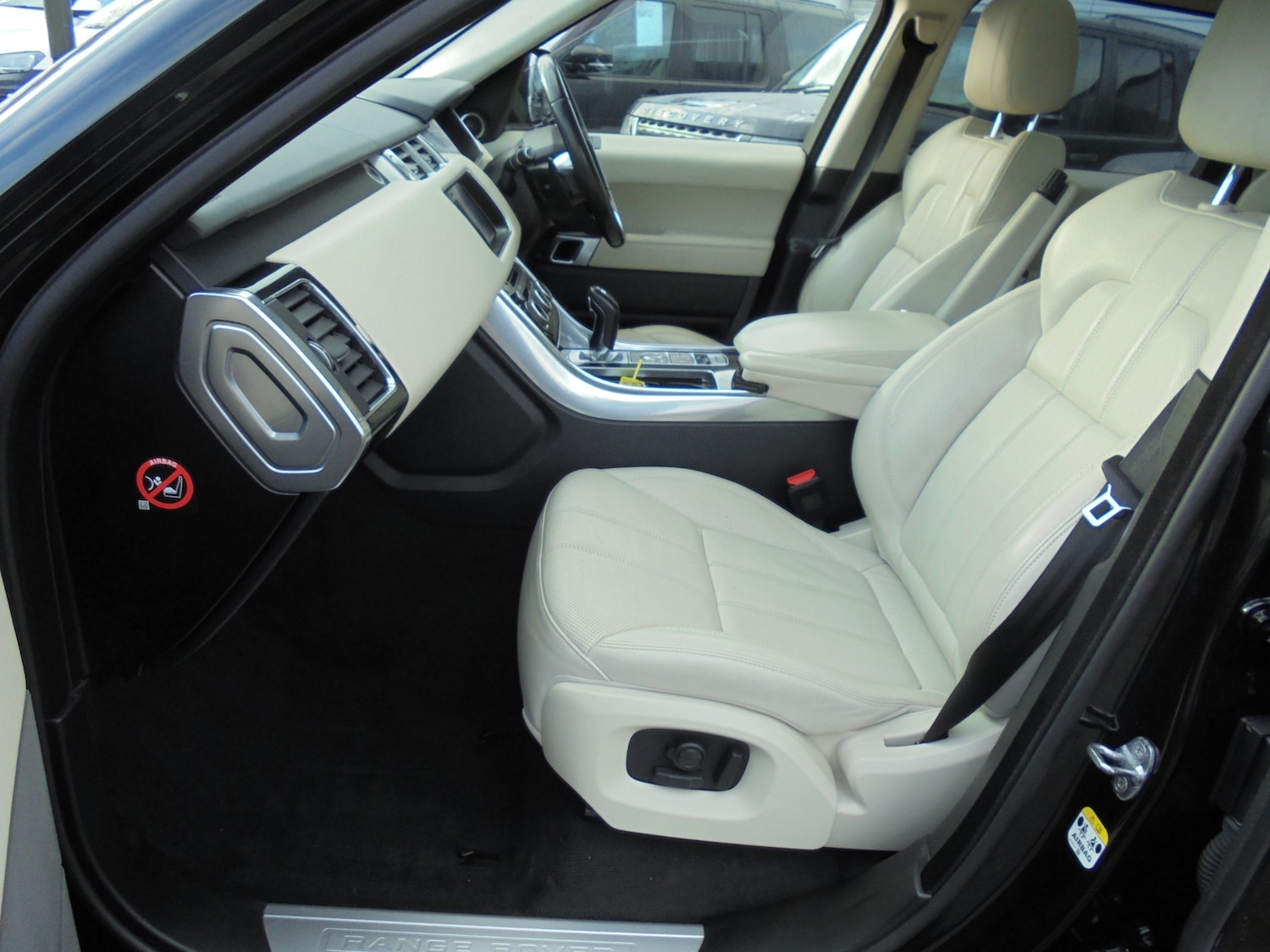 Used Land Rover Range Rover Sport 2018 for sale - 77661920: Photo 11